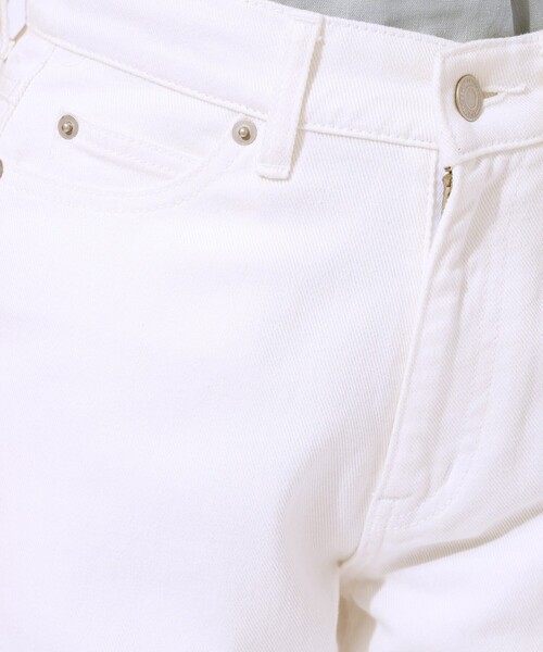 SHOO・LA・RUE(シューラルー)の「【SS-3L/美脚シルエット】いつでも頼れる デニムテーパードパンツ(デニムパンツ・レディース・ブルー/ホワイト/ネイビー・01/02/03/04/05/10)」の17枚目の写真