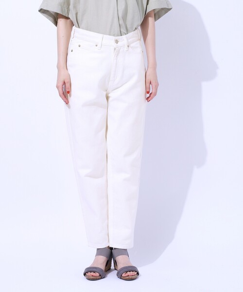 SHOO・LA・RUE(シューラルー)の「【SS-3L/美脚シルエット】いつでも頼れる デニムテーパードパンツ(デニムパンツ・レディース・ブルー/ホワイト/ネイビー・01/02/03/04/05/10)」の18枚目の写真