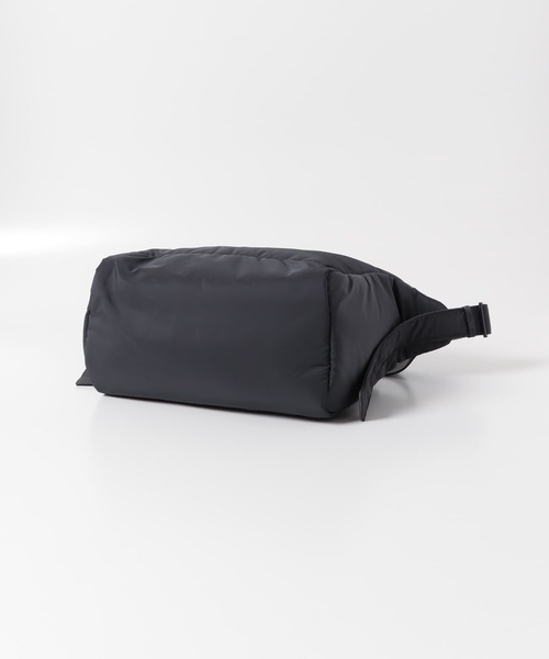 SENSE OF PLACE by URBAN RESEARCH（センスオブプレイスバイアーバンリサーチ）の「パデットキルトショルダーバッグ（ショルダーバッグ・メンズ・チャコールグレー/ブラック/ライトベージュ・ONE）」の13枚目の写真
