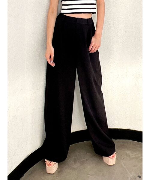 GYDA(ジェイダ)の「ハイウエストストレートパンツ(その他パンツ・レディース・ベージュ/ブラック/ライトブルー・FREE)」の2枚目の写真