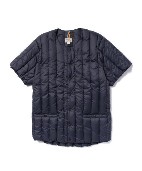 Rocky Mountain FeatherBed(ロッキー マウンテン フェザーベッド)の「ROCKY MOUNTAIN FEATHERBED / ショートスリーブ ダウンベスト(ダウンベスト・メンズ・ネイビー/ブラック・38/36)」の2枚目の写真