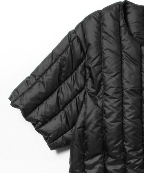 Rocky Mountain FeatherBed(ロッキー マウンテン フェザーベッド)の「ROCKY MOUNTAIN FEATHERBED / ショートスリーブ ダウンベスト(ダウンベスト・メンズ・ネイビー/ブラック・38/36)」の6枚目の写真