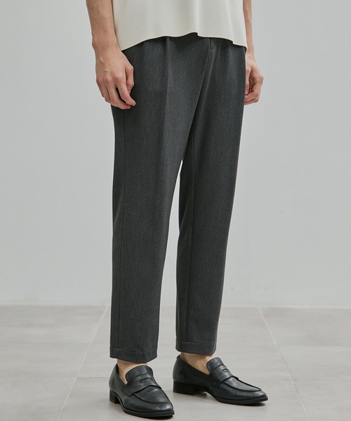 良好◎ユナイテッドトウキョウ　アウトラスト2タックスラックス　1.6万　紺　M アウトラスト 2タックスラックス(1 DARK GREY): : メンズ