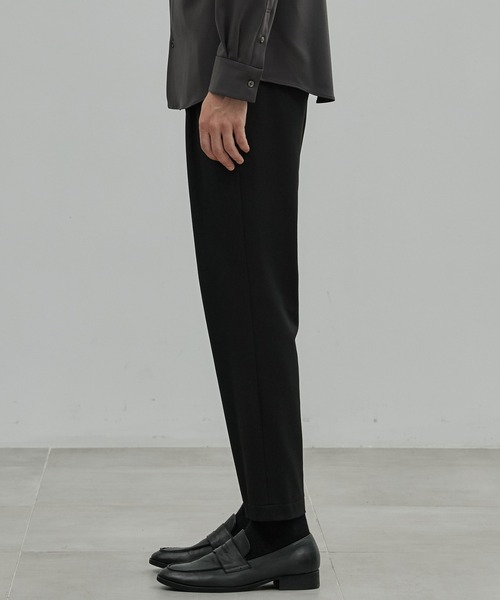 UNITED TOKYO　アウトラスト 2タックスラックス　サイズ3　日本製 UNITED TOKYO スラックス アウトラスト 2タックスラックス