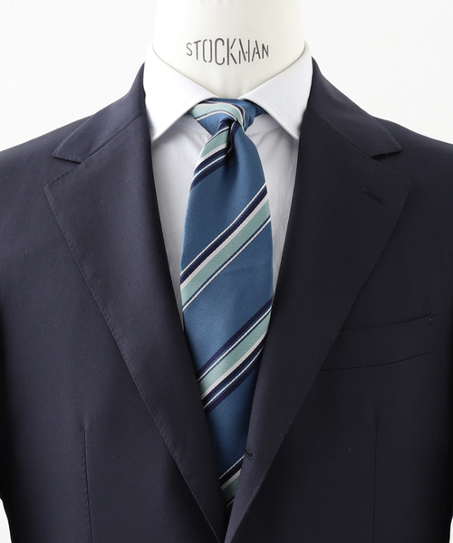 EDIFICE(エディフィス)の「AX マルチストライプタイ(ネクタイ・メンズ・ダークブルー/コバルトブルー/クリアブルー・FREE)」の3枚目の写真