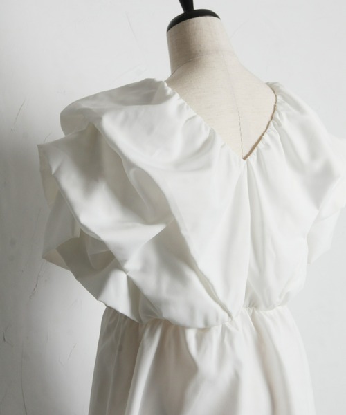 &. NOSTALGIA(アンドドットノスタルジア)の「前後2wayボリュームタックブラウス(シャツ/ブラウス・レディース・ブラック/ホワイト/カーキ/ブラウン系その他/サックスブルー/ブラウン・M)」の19枚目の写真