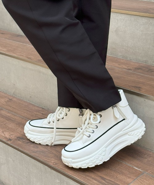 Miniministore(ミニミニストア)の「ハイカットスニーカー レディース 厚底靴(スニーカー・レディース・ブラック/ベージュ/ホワイト・24.5cm/24.0cm/23.5cm/23.0cm/22.5cm)」の18枚目の写真