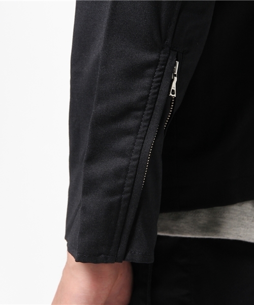 Lui's（ルイス）の「Lui's(ルイス) ノーカラーライダースブルゾン（ブルゾン・メンズ・ブラック/ネイビー・LARGE/MEDIUM/SMALL）」の9枚目の写真