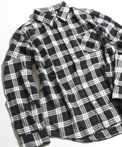 WEGO（ウィゴー）の「WEGO/レギュラーチェックネルシャツ（シャツ/ブラウス・メンズ・ホワイト系その他/レッド系その他/ブルー系その他/イエロー系その他・LARGE/MEDIUM）」の2枚目の写真