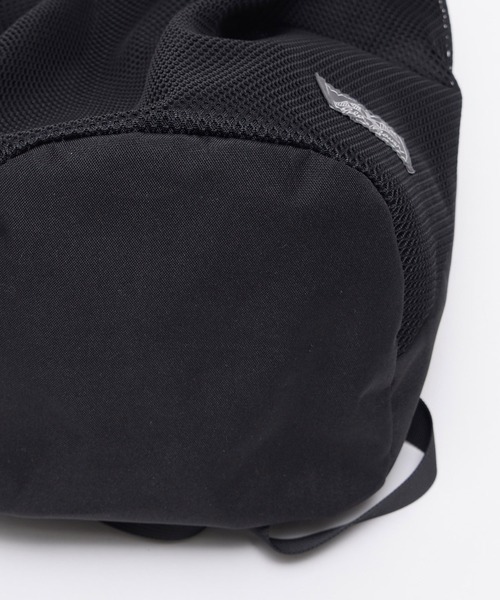 Eddie Bauer（エディーバウアー）の「メッシュ コンビ バッグ（バックパック/リュック・メンズ・ネイビー/グリーン/ブラック・F）」の8枚目の写真