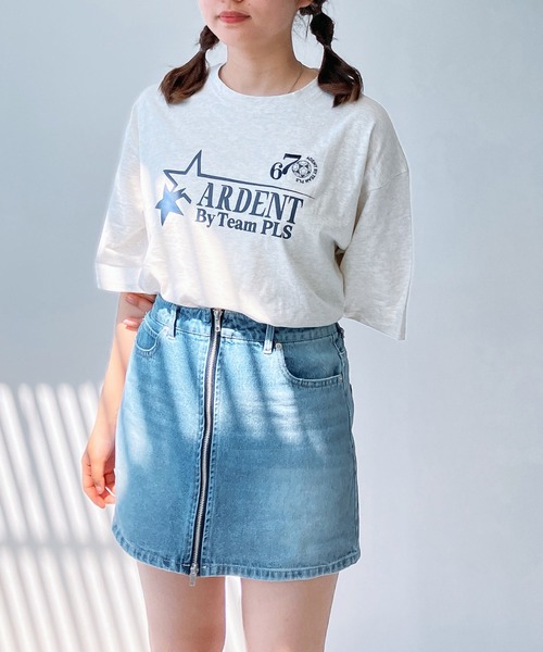 AS KNOW AS plus(アズノゥアズプラス)の「◎選んでアクティブ刺繍Tシャツ(Tシャツ/カットソー・レディース・オートミール/スミクロ/オフホワイト/ホワイト系/レッド系/グレー系・FREE)」の5枚目の写真