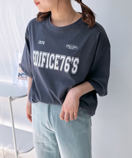 AS KNOW AS plus(アズノゥアズプラス)の「◎選んでアクティブ刺繍Tシャツ(Tシャツ/カットソー・レディース・オートミール/スミクロ/オフホワイト/ホワイト系/レッド系/グレー系・FREE)」の21枚目の写真