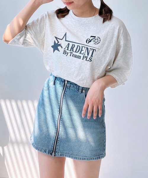 AS KNOW AS plus(アズノゥアズプラス)の「◎選んでアクティブ刺繍Tシャツ(Tシャツ/カットソー・レディース・オートミール/スミクロ/オフホワイト/ホワイト系/レッド系/グレー系・FREE)」の15枚目の写真