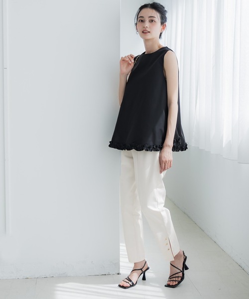coca(coca)(コカ)の「金ボタンストレッチテーパードパンツ(スラックス・レディース・アイボリー/ブラック・S/M/L)」の5枚目の写真