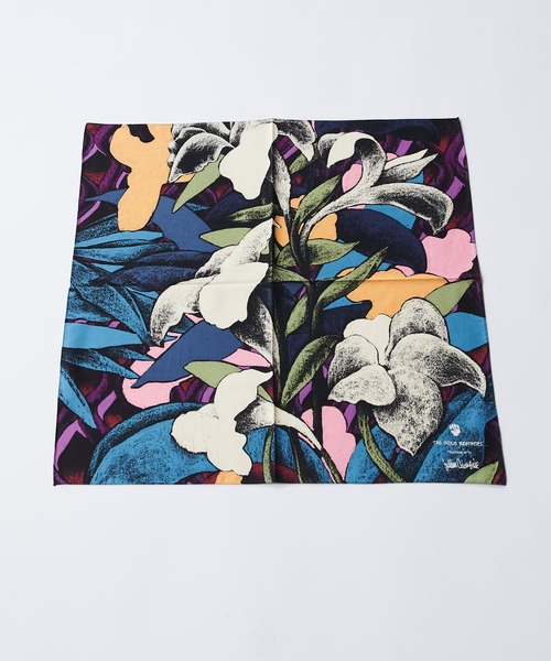 Lui's（ルイス）の「【THE INOUE BROTHERS / ザ・イノウエブラザーズ】JULIEN COLOMBIER LET IT FLOW Scarf Small(スカーフ)（バンダナ/スカーフ・メンズ・ブルー・FREE）」の2枚目の写真