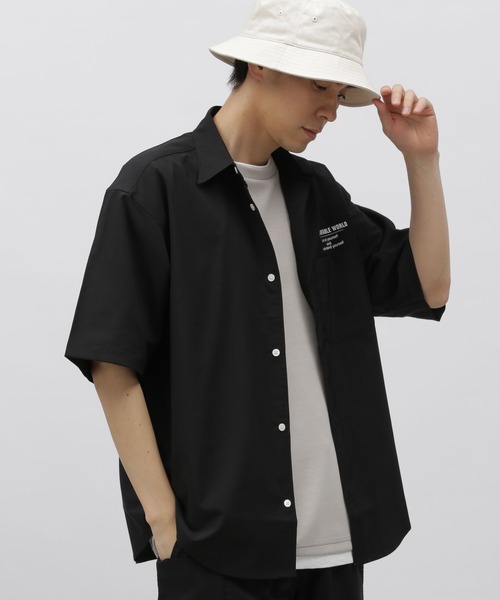 LAKOLE（ラコレ）の「吸水速乾【2点SET】ロゴシャツショーツセットアップ / 113354（シャツ/ブラウス・メンズ・ブルー/ブラック/サンドグレー・MEDIUM/LARGE/X-LARGE）」の21枚目の写真