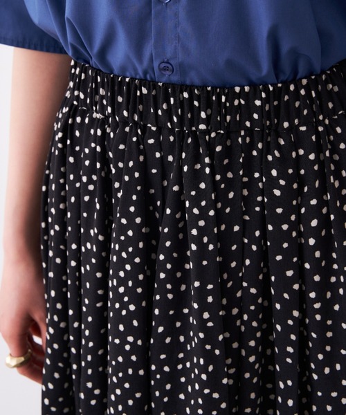 Libra Cue（リブラ キュー）の「タックロングスカート（スカート・レディース・ドット/チェック・FREE）」の12枚目の写真