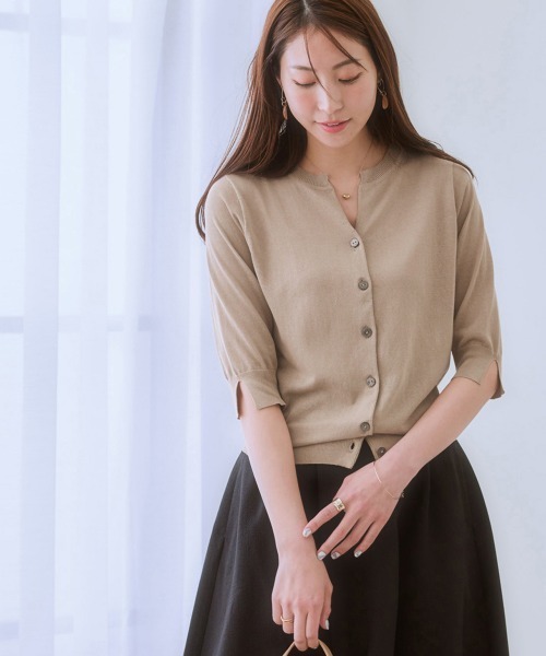 7days Life Styling（セブンデイズライフスタイリング）の「（接触冷感・毛玉になりにくい・ＵＶカット） 綿混スキッパーネックニットカーディガン（カーディガン/ボレロ・レディース・グレイッシュベージュ/ブラック/テラコッタ/シルバーグレー・S/M/L/LL）」の22枚目の写真