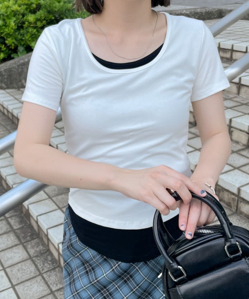 WEGO(ウィゴー)の「WEGO/バイカラーレイヤードラウンドネックトップス(Tシャツ/カットソー・レディース・ブラック/ホワイト・FREE)」の1枚目の写真