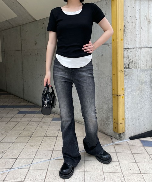 WEGO(ウィゴー)の「WEGO/バイカラーレイヤードラウンドネックトップス(Tシャツ/カットソー・レディース・ブラック/ホワイト・FREE)」の11枚目の写真