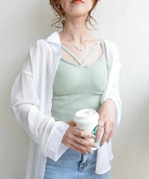 styiro（スタイロ）の「カップ付きホルターネックVラインシームレスブラトップキャミ　ノンワイヤー（キャミソール・レディース・ブラック/モカ/ミント/ホワイト・FREE）」の16枚目の写真