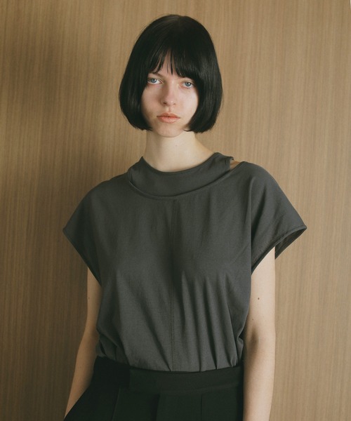 MANOF(マノフ)の「LIKE LAYERED T SHIRTS(Tシャツ/カットソー・レディース・ホワイト/チャコールグレー/ブラック・FREE)」の4枚目の写真