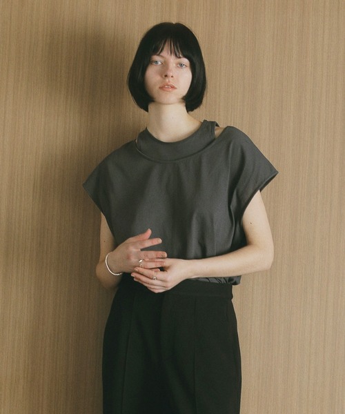 MANOF(マノフ)の「LIKE LAYERED T SHIRTS(Tシャツ/カットソー・レディース・ホワイト/チャコールグレー/ブラック・FREE)」の5枚目の写真