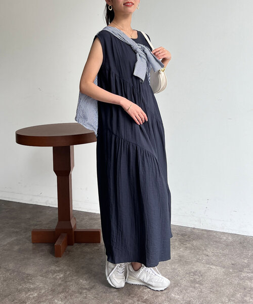 Chez toi（シェトワ）の「バイヤスギャザーノースリワンピース（ワンピース・レディース・キャメル/ネイビー/ブラック・FREE）」の14枚目の写真