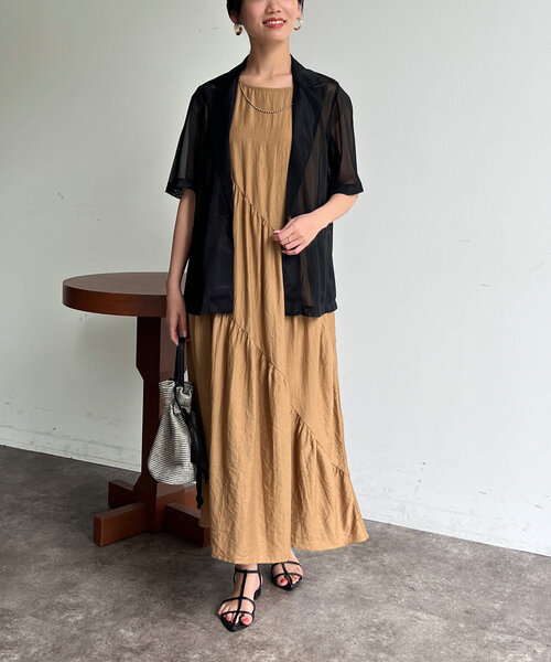 Chez toi（シェトワ）の「バイヤスギャザーノースリワンピース（ワンピース・レディース・キャメル/ネイビー/ブラック・FREE）」の21枚目の写真