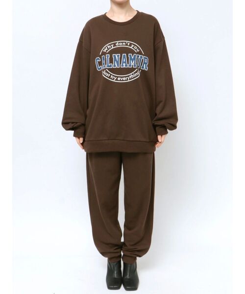 CALNAMUR(カルナムール)の「カレッジロゴスウェット【セットアップ対応】(スウェット・レディース・グレー/ネイビー/ブラウン・FREE)」の15枚目の写真