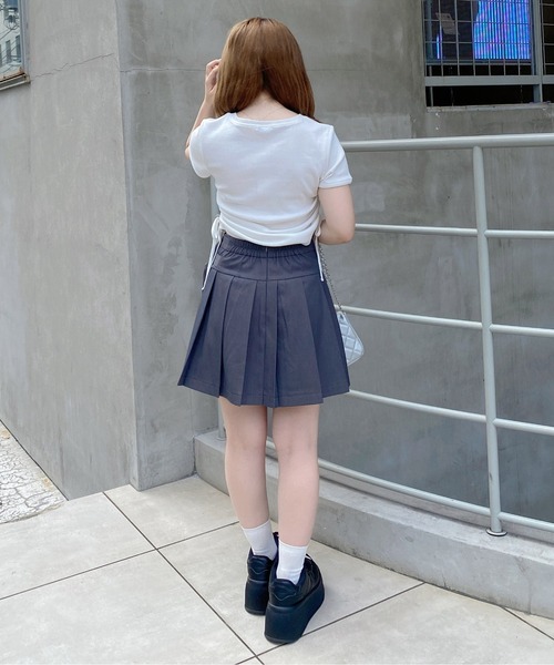INGNI（イング）の「サイドギャザープレート付ピグメントリブTシャツ（Tシャツ/カットソー・レディース・オートミール/ブラック/オフホワイト・M）」の10枚目の写真