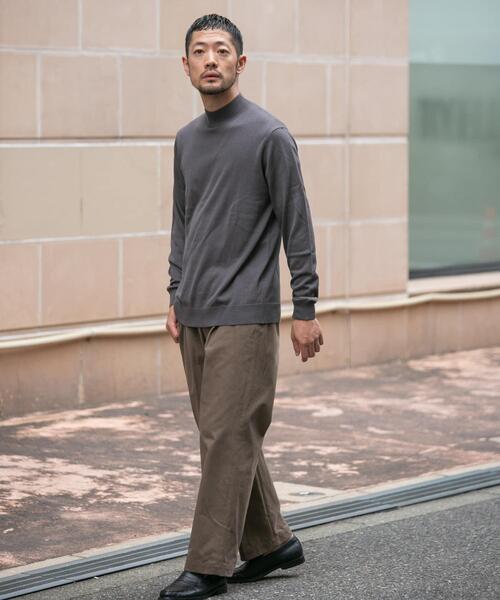 URBAN RESEARCH ROSSO MEN(アーバンリサーチロッソメン)の「『一部WEB限定カラー』『XLサイズあり』『UR TECH』ハイゲージハイネックニット(ニット/セーター・メンズ・ブラック/ライトブラウン/グレー/ネイビー/ベージュ・X-LARGE/LARGE/MEDIUM)」の21枚目の写真