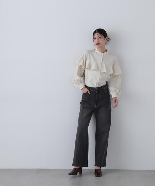 N.（N. Natural Beauty Basic）（エヌエヌナチュラルビューティーベーシック）の「◆バンドカラーラッフル長袖ブラウス（シャツ/ブラウス・レディース・チャコールグレー/ホワイト/ライトグリーン/グレー系その他・MEDIUM）」の7枚目の写真