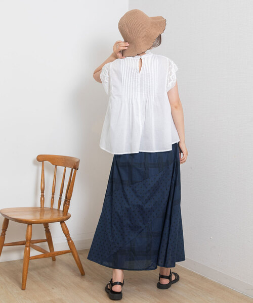 POU DOU DOU(プードゥドゥ)の「<made in INDIA>プリントミックス製品染めスカート(スカート・レディース・ベージュ/ネイビー・M)」の12枚目の写真