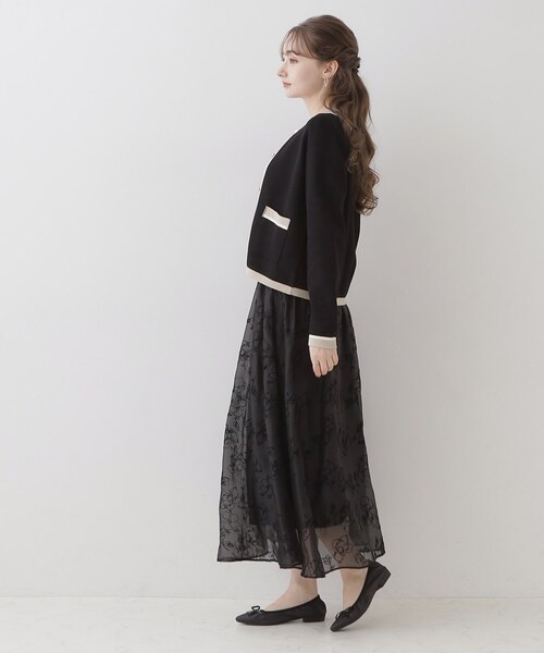 couture brooch(クチュールブローチ)の「◆【高級感のあるベーシックカーデ】配色スカラニットジャケット(カーディガン/ボレロ・レディース・アイボリー/ブラウン系その他/ブラック・40/38/42/36)」の17枚目の写真