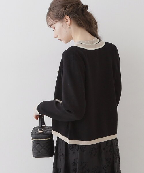 couture brooch(クチュールブローチ)の「◆【高級感のあるベーシックカーデ】配色スカラニットジャケット(カーディガン/ボレロ・レディース・アイボリー/ブラウン系その他/ブラック・40/38/42/36)」の21枚目の写真