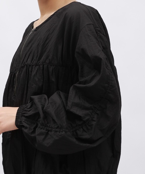 LAKOLE(ラコレ)の「シャーリングシアーブルゾン / 143836(ブルゾン・レディース・ブラック/ブラウン/アイボリー・MEDIUM/SMALL)」の15枚目の写真