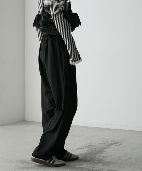 forksy.(フォルクシー)の「【forksy.】メニータックコクーンスラックスパンツ(スラックス・レディース・ベージュ/ブラック/グレー・FREE)」の7枚目の写真