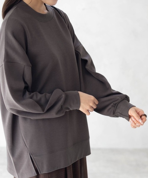 HusHusH(ハッシュアッシュ)の「HusHusH ルーズ袖タックプルオーバー(その他トップス・レディース・チャコールグレー/グレイッシュベージュ/ブラック・M/L)」の15枚目の写真