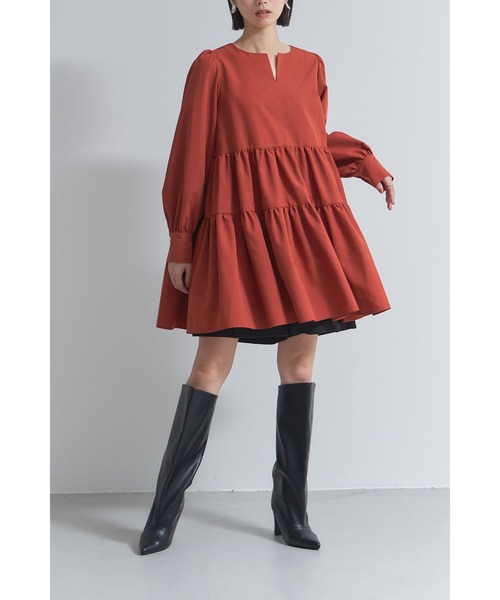 &. NOSTALGIA(アンドドットノスタルジア)の「ティアードミニワンピース(ワンピース・レディース・オレンジ/ブラック・M)」の19枚目の写真