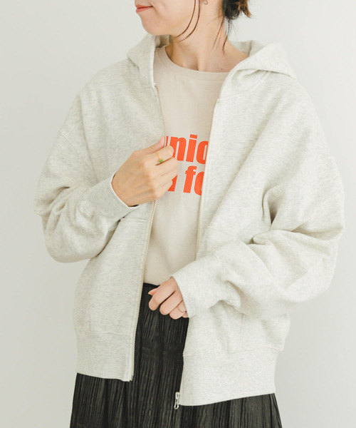 ITEMS URBANRESEARCH（アイテムズ アーバンリサーチ）の「裏起毛ジップパーカー（パーカー・レディース・グレー/ホワイト系その他・FREE）」の9枚目の写真