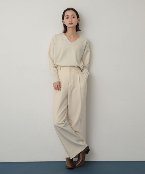 SENSE OF PLACE by URBAN RESEARCH(センスオブプレイスバイアーバンリサーチ)の「コットンタッチVネックセーター(ニット/セーター・レディース・ブラック/アイボリー/ライトブルー/オレンジ・ONE)」の7枚目の写真