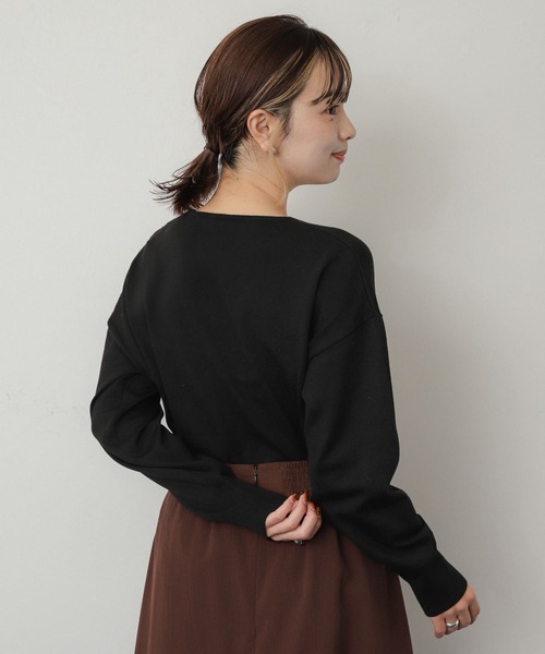 SENSE OF PLACE by URBAN RESEARCH(センスオブプレイスバイアーバンリサーチ)の「コットンタッチVネックセーター(ニット/セーター・レディース・ブラック/アイボリー/ライトブルー/オレンジ・ONE)」の14枚目の写真