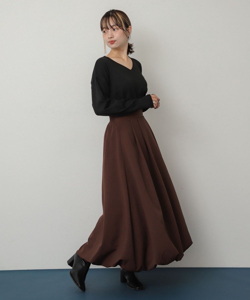 SENSE OF PLACE by URBAN RESEARCH(センスオブプレイスバイアーバンリサーチ)の「コットンタッチVネックセーター(ニット/セーター・レディース・ブラック/アイボリー/ライトブルー/オレンジ・ONE)」の15枚目の写真