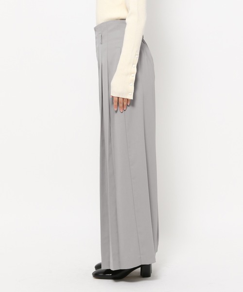 mysty woman（ミスティウーマン）の「プリーツハイウエストパンツ 246351（その他パンツ・レディース・ブラック/アイボリー/グレー・FREE）」の11枚目の写真