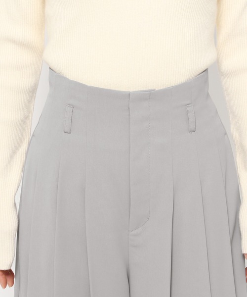 mysty woman（ミスティウーマン）の「プリーツハイウエストパンツ 246351（その他パンツ・レディース・ブラック/アイボリー/グレー・FREE）」の14枚目の写真