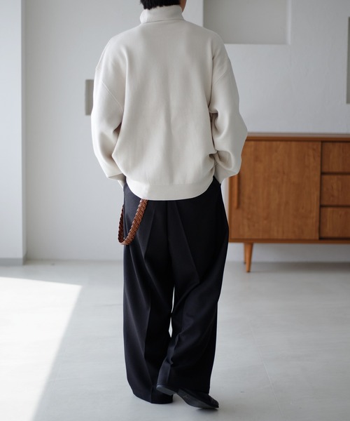 epnok（エプノック）の「タートルネックルーズリブニット（ニット/セーター・メンズ・オフホワイト/チャコールグレー/ブラック/レッド/ダークグレー/グレイッシュベージュ/ダークブラウン・MEDIUM/SMALL/LARGE）」の14枚目の写真