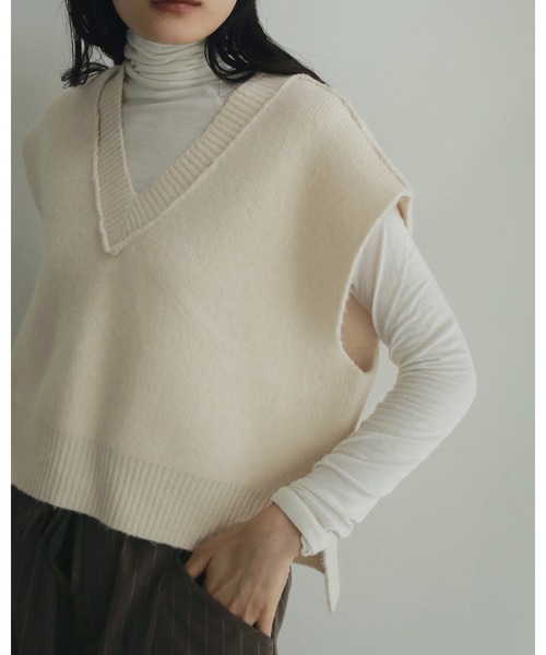 anuke（アンヌーク）の「Soft Raglan Turtle（Tシャツ/カットソー・レディース・チャコールグレー/ブラック/アイボリー・FREE）」の9枚目の写真