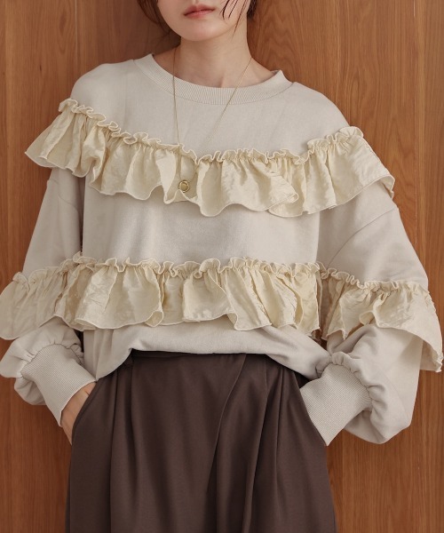 Bab(バブ)の「フリル使い裏毛トップス(Tシャツ/カットソー・レディース・アイボリー/チャコールグレー/ベージュ・FREE)」の9枚目の写真