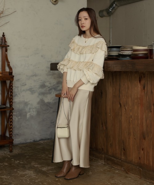 Bab(バブ)の「フリル使い裏毛トップス(Tシャツ/カットソー・レディース・アイボリー/チャコールグレー/ベージュ・FREE)」の22枚目の写真